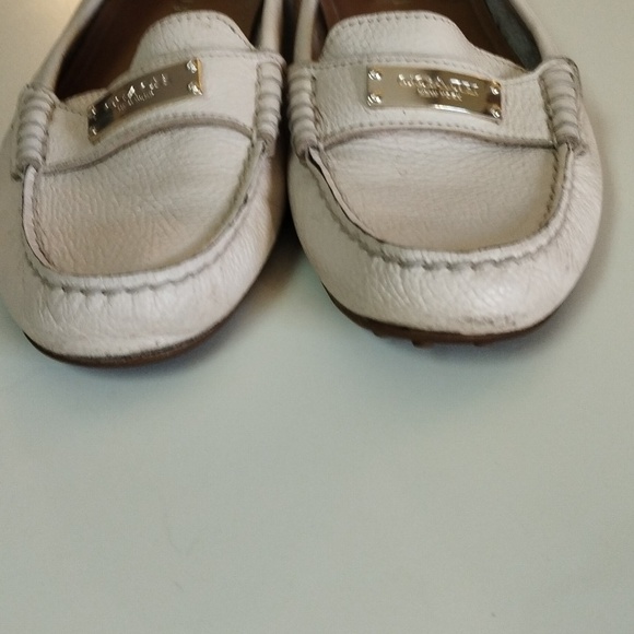 Coach  Fredrica A5175 Beige Pebble Grain Leather Slip On Loafers Size 8B - Picture 4 of 8